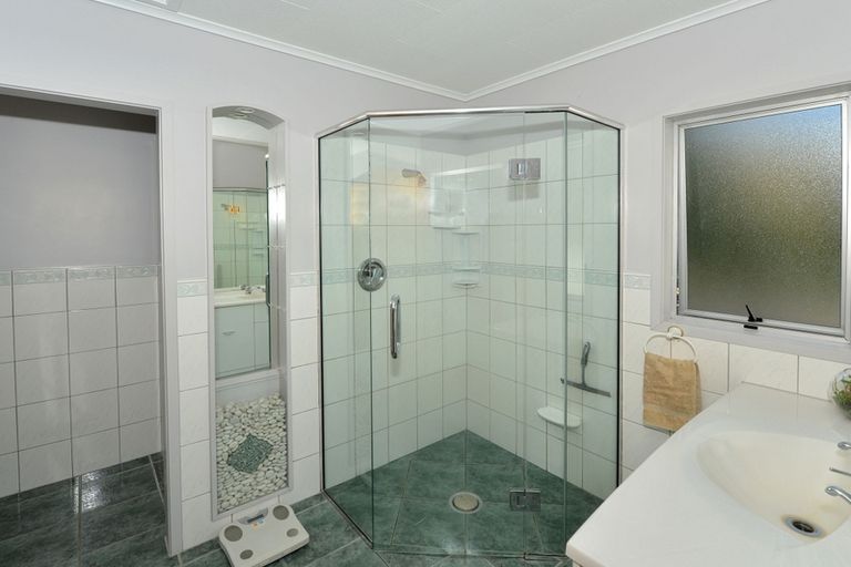 Photo of property in 64 Ritchie Road, Parua Bay, Whangarei, 0174