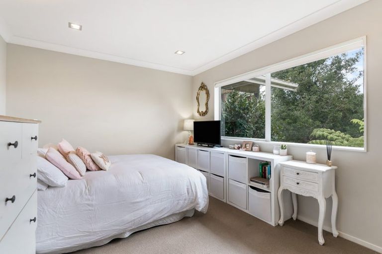 Photo of property in 18 Primrose Lane, Lucas Heights, Auckland, 0632