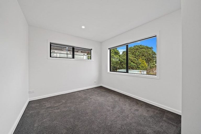 Photo of property in 1167b High Street, Taita, Lower Hutt, 5011