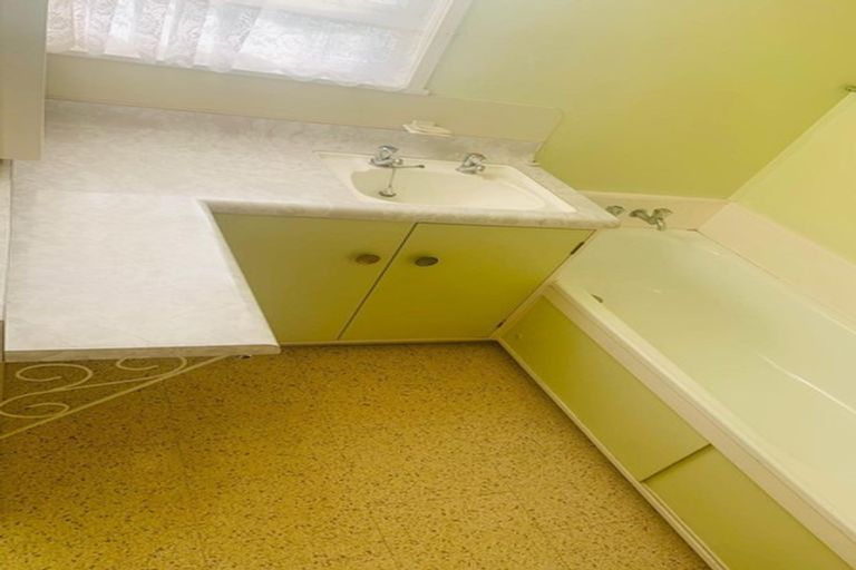 Photo of property in 34 Sheehan Avenue, Papakura, 2110