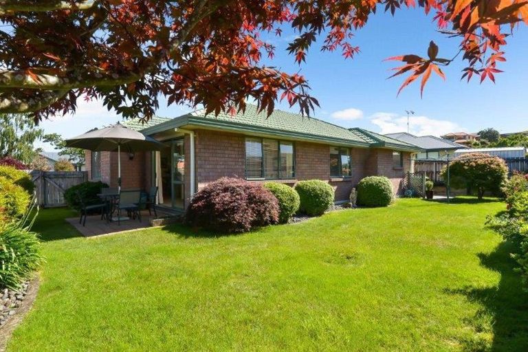 Photo of property in 10 Dorchester Place, Nawton, Hamilton, 3200