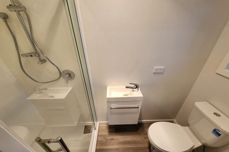 Photo of property in 47 Damien Place, Bromley, Christchurch, 8062