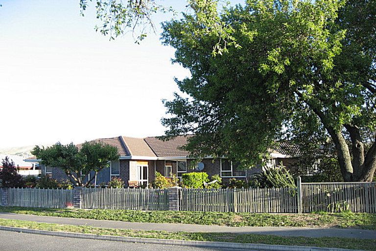 Photo of property in 33 Karina Crescent, Redwoodtown, Blenheim, 7201