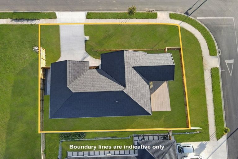 Photo of property in 2 Viv Green Place, Pokeno, 2402