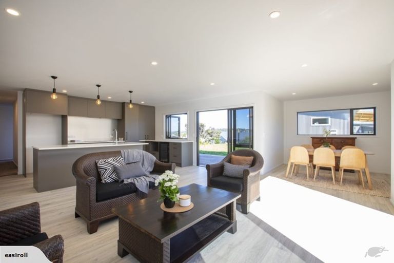 Photo of property in 8 Sandpiper Lane, Mangawhai Heads, Mangawhai, 0505