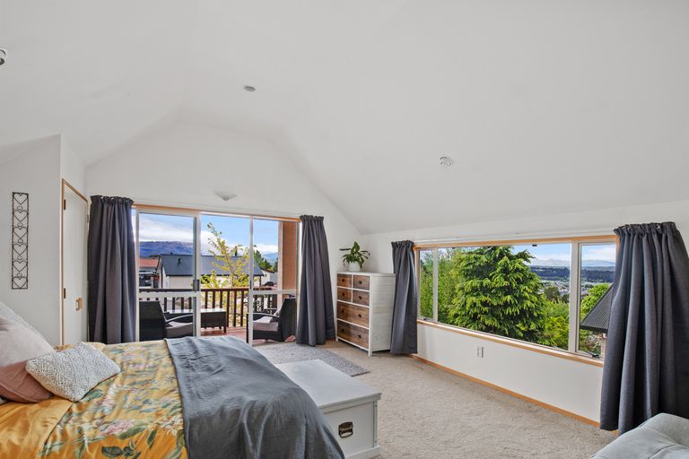 Photo of property in 37 Kamaka Crescent, Bridge Hill, Alexandra, 9320