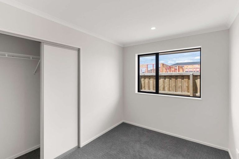 Photo of property in 86 Broadway Parade, Rolleston, 7615