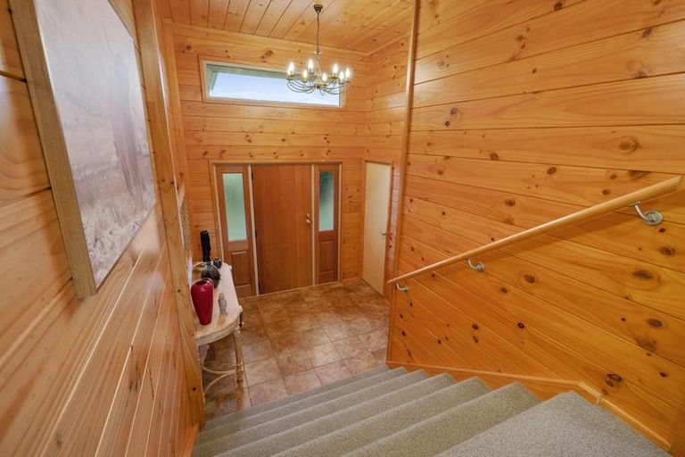 Photo of property in 16 Carpentras Way, Nukuhau, Taupo, 3330