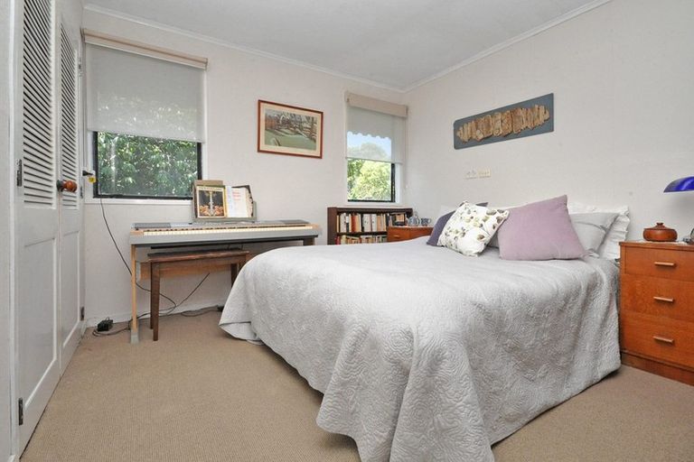 Photo of property in 41 Howard Road, Orere Point, 2585