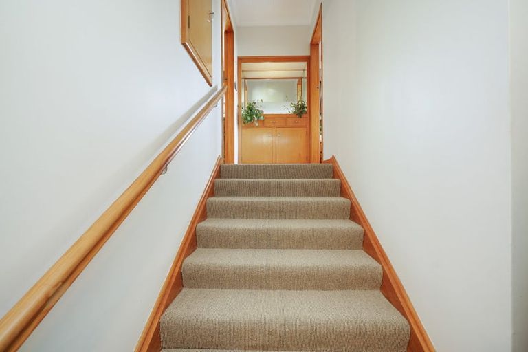 Photo of property in 41 Hillary Street, Winton, 9720