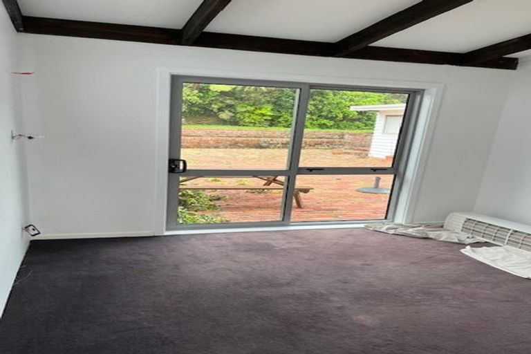 Photo of property in 37 Mulberry Street, Maungaraki, Lower Hutt, 5010