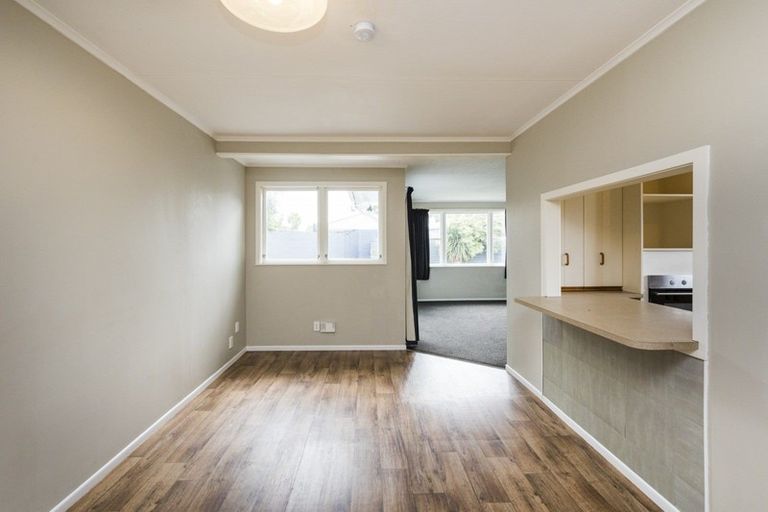 Photo of property in 22 Saturn Crescent, Milson, Palmerston North, 4414