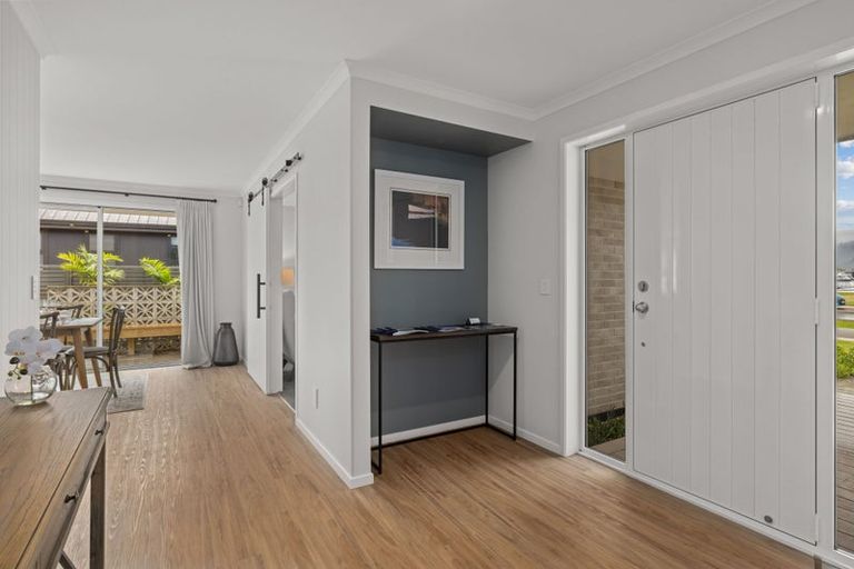 Photo of property in 26 Maturiki Drive, One Tree Point, 0118