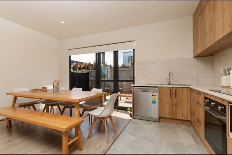 Photo of property in 7b Huringa Road, Karaka, Papakura, 2113