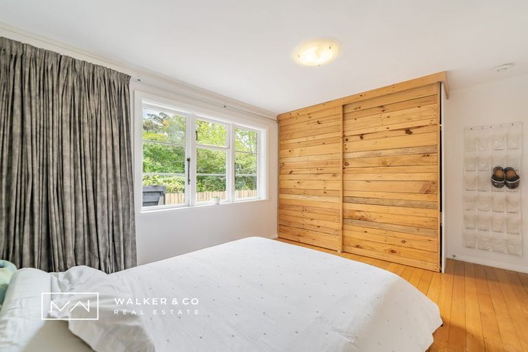 Photo of property in 48 Jocelyn Crescent, Pinehaven, Upper Hutt, 5019