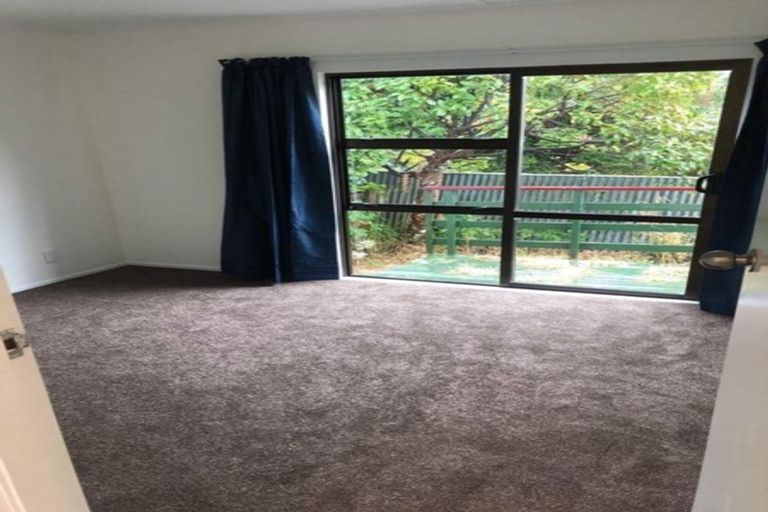 Photo of property in 21 Tennis Court Road, Raumati South, Paraparaumu, 5032