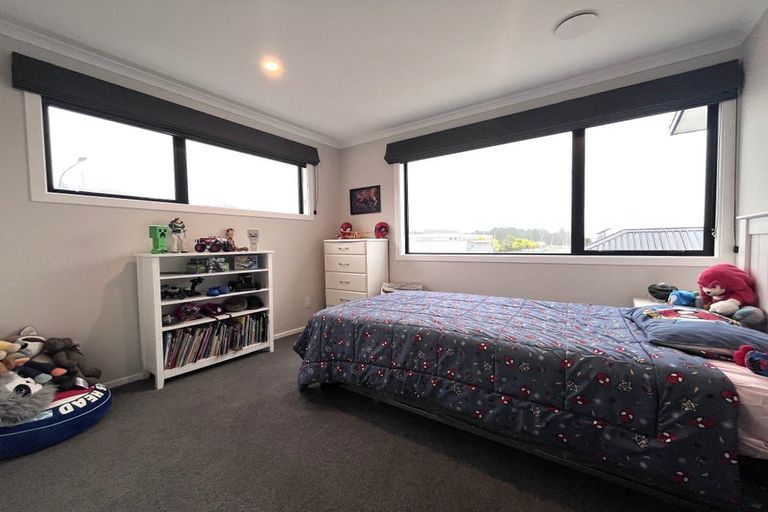 Photo of property in 8 Balmerino Lane, Wallaceville, Upper Hutt, 5018