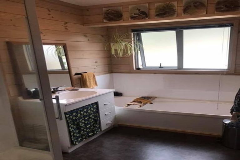 Photo of property in 25e Walkers Road, Lyttelton, 8082