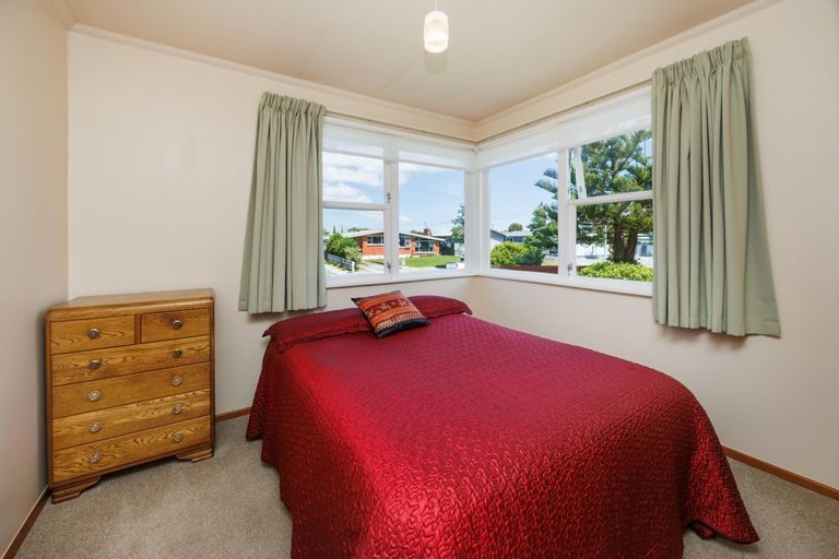 Photo of property in 49 Anakiwa Street, Kelvin Grove, Palmerston North, 4414