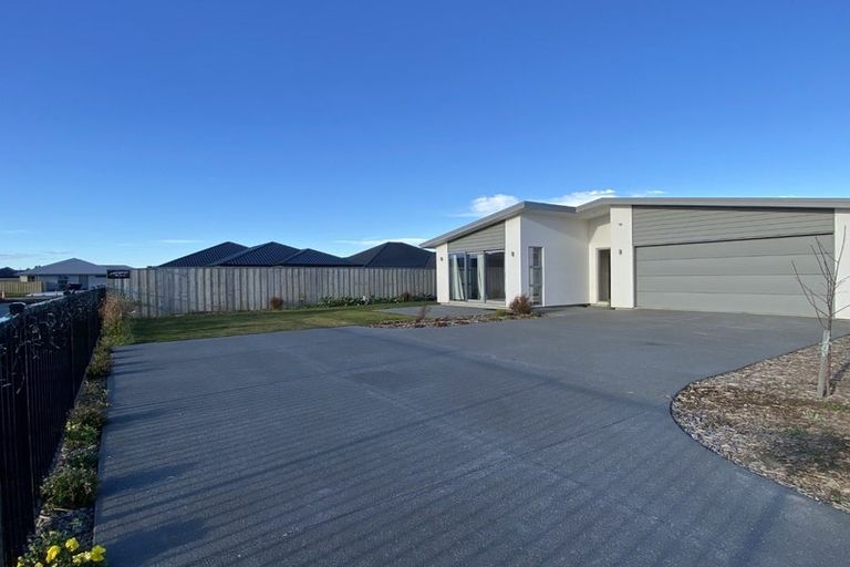 Photo of property in 14 Coney Place, Rolleston, 7614