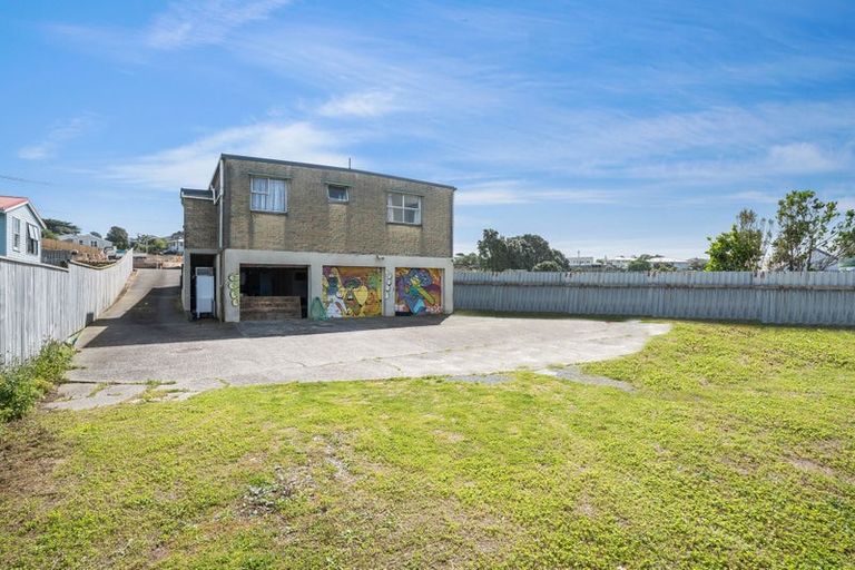 Photo of property in 8 Tuki Street, Titahi Bay, Porirua, 5022