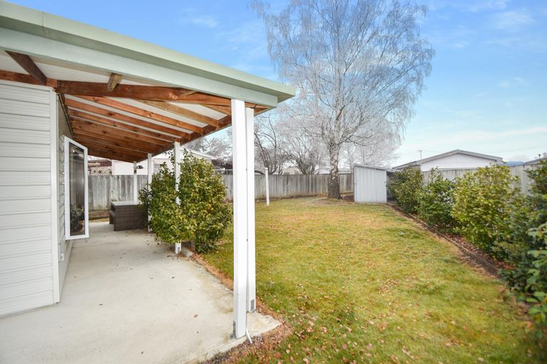 Photo of property in 35 Tekapo Drive, Twizel, 7901