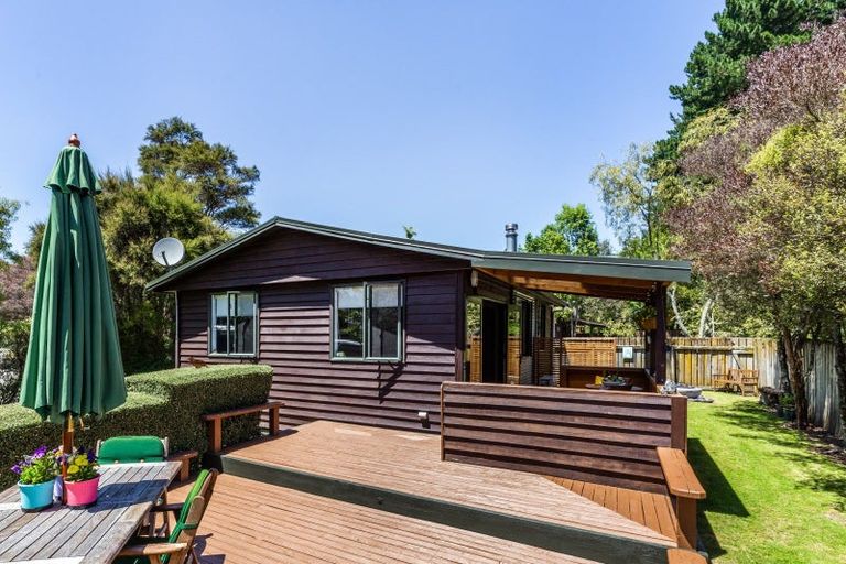 Photo of property in 14 Te Herekiekie Street, Turangi, 3334