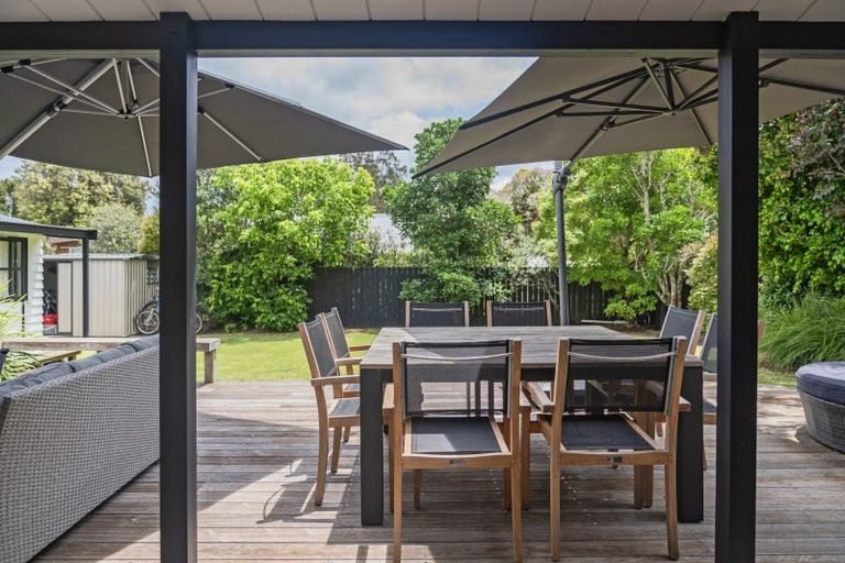Photo of property in 17 Lowe Park Lane, Pauanui, Hikuai, 3579