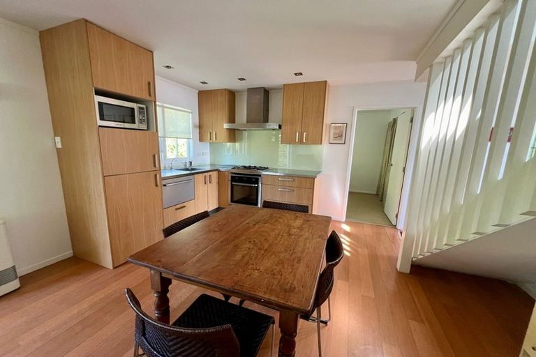 Photo of property in 64 Church Street, Devonport, Auckland, 0624