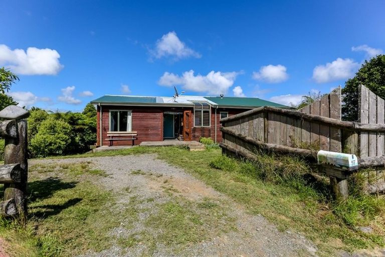 Photo of property in 97 Weld Road Lower, Tataraimaka, New Plymouth, 4374