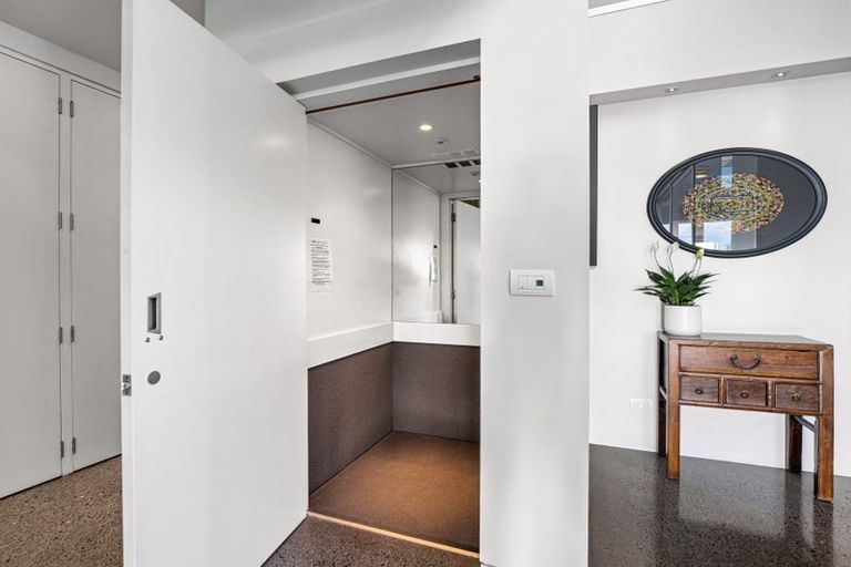 Photo of property in 423 Oceanbeach Road, Mount Maunganui, 3116