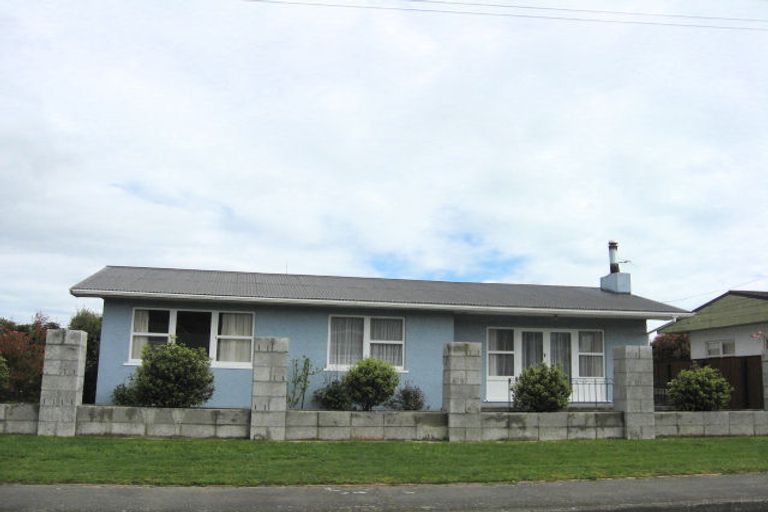 Photo of property in 5 Devon Street, Stoke, Nelson, 7011