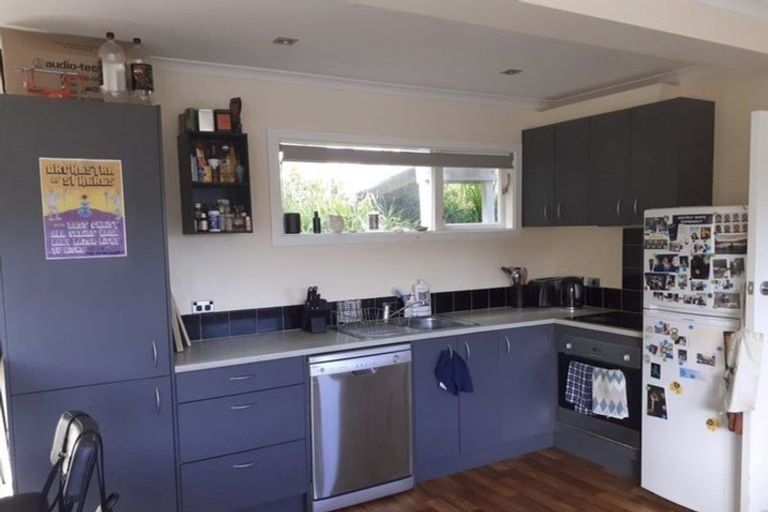 Photo of property in 2a Columbia Way, Kingston, Wellington, 6021