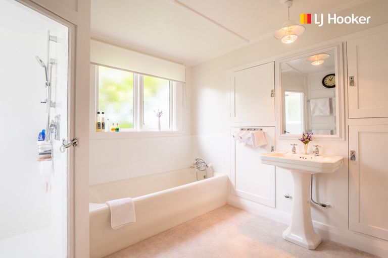 Photo of property in 504 Queens Drive, Dunedin Central, Dunedin, 9016