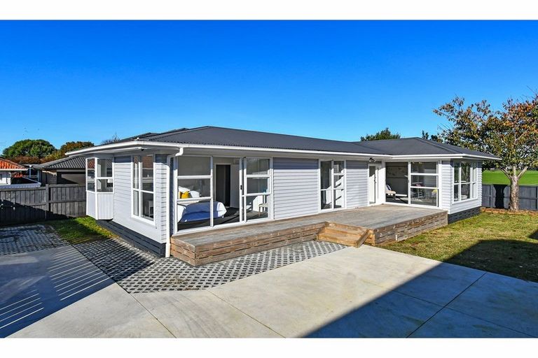 Photo of property in 40a Sturdee Road, Manurewa, Auckland, 2102