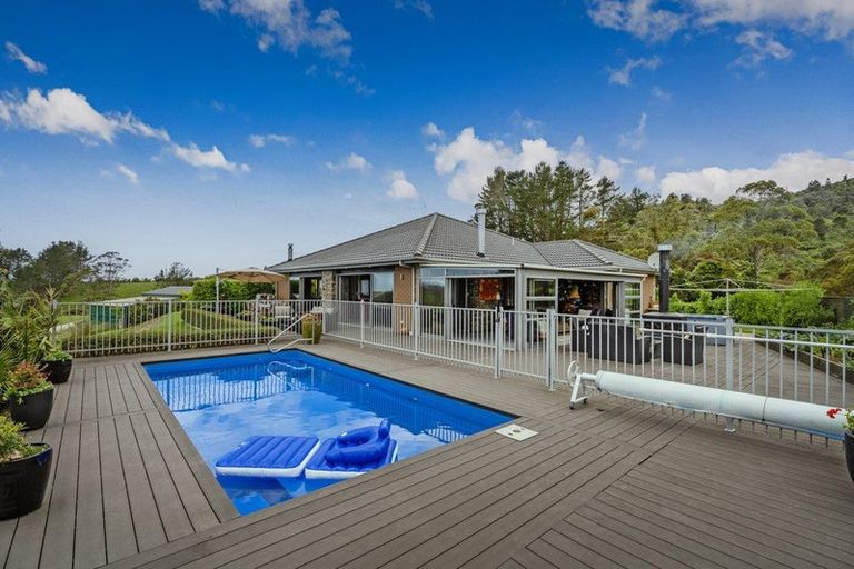 Photo of property in 50b Paul Road, Whenuakite, Whitianga, 3591