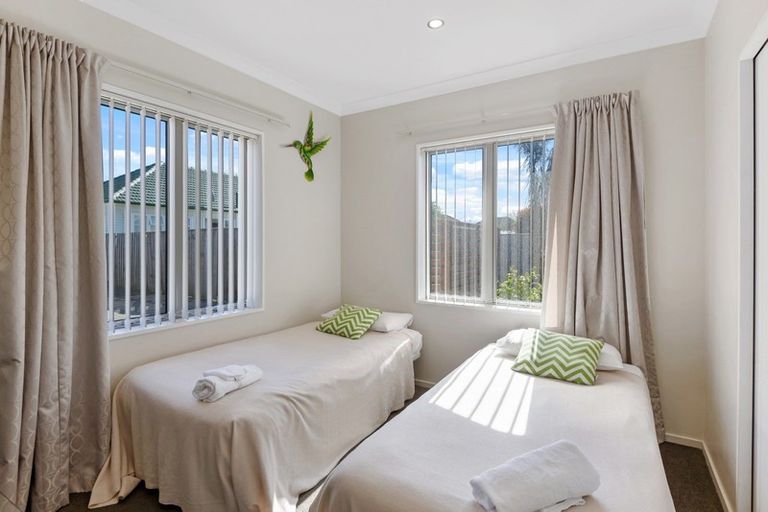 Photo of property in 16a Epsom Road, Sockburn, Christchurch, 8042