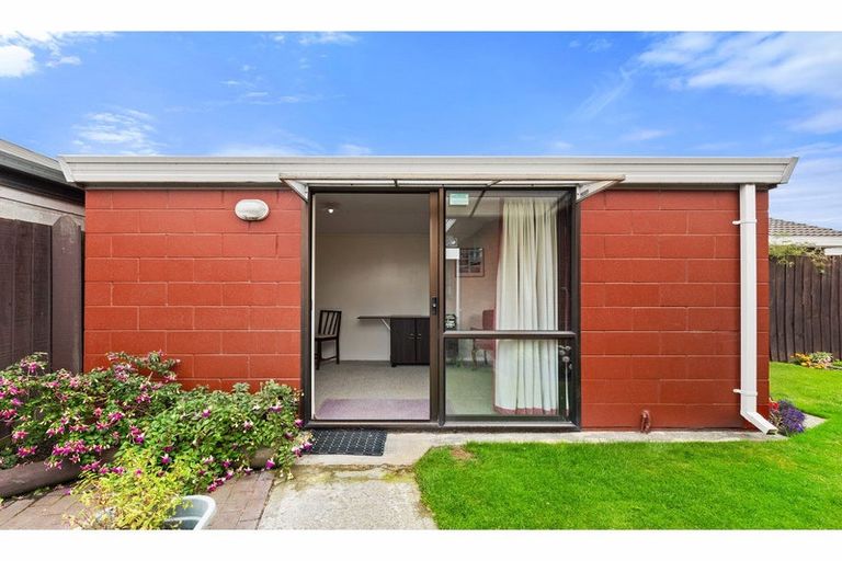 Photo of property in 2/4 Limburg Lane, Spreydon, Christchurch, 8024