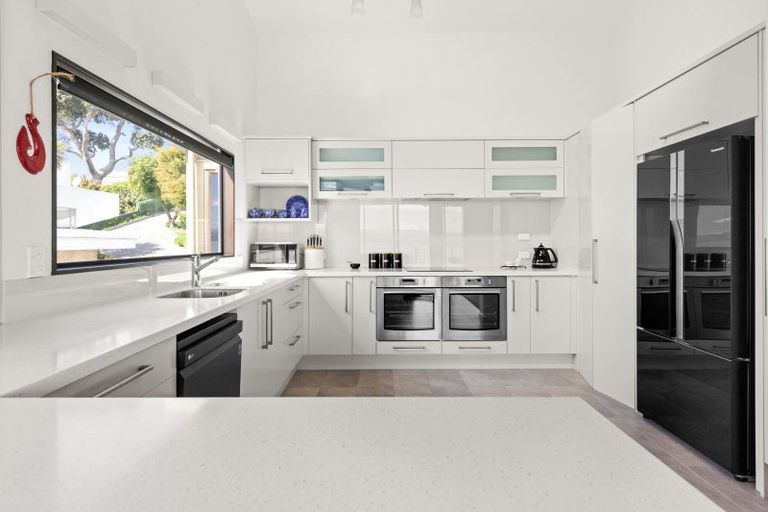 Photo of property in 159 Thompson Road, Bluff Hill, Napier, 4110