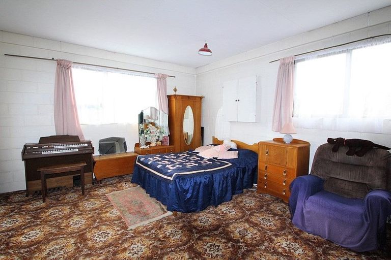 Photo of property in 131 Talbot Street, East Gore, Gore, 9771