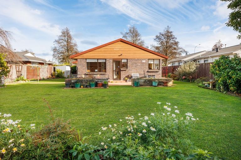 Photo of property in 127 Amberley Avenue, Highbury, Palmerston North, 4412