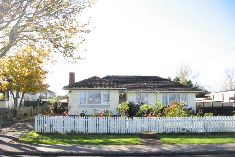 Photo of property in 12 Blampied Road, Otara, Auckland, 2023