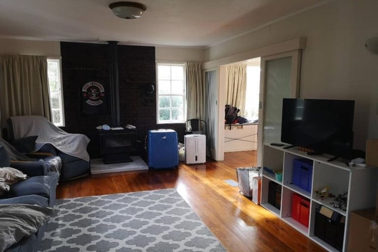 Photo of property in 20 Aotea Road, Glen Eden, Auckland, 0602