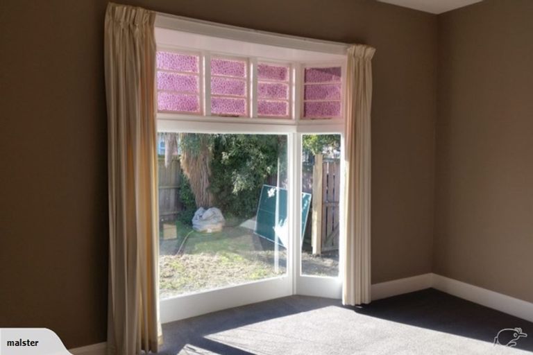 Photo of property in 84 North Avon Road, Richmond, Christchurch, 8013