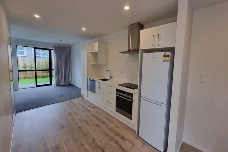 Photo of property in 7/63 Taikata Road, Te Atatu Peninsula, Auckland, 0610