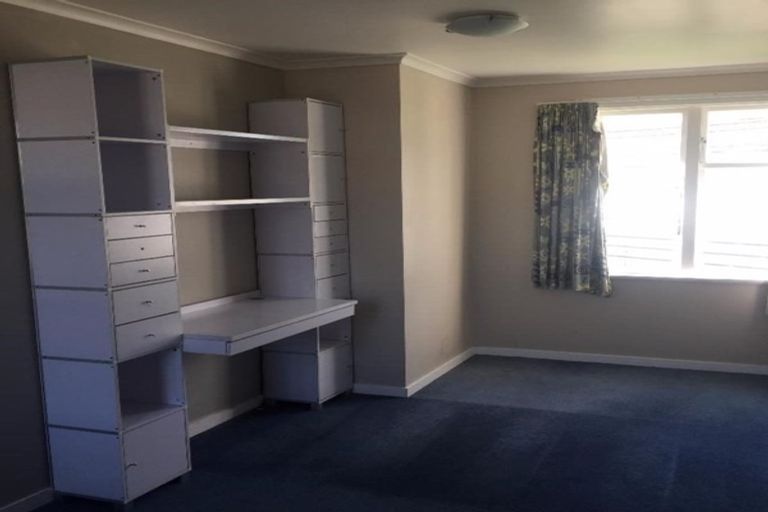 Photo of property in 83 Molesworth Street, Taita, Lower Hutt, 5011