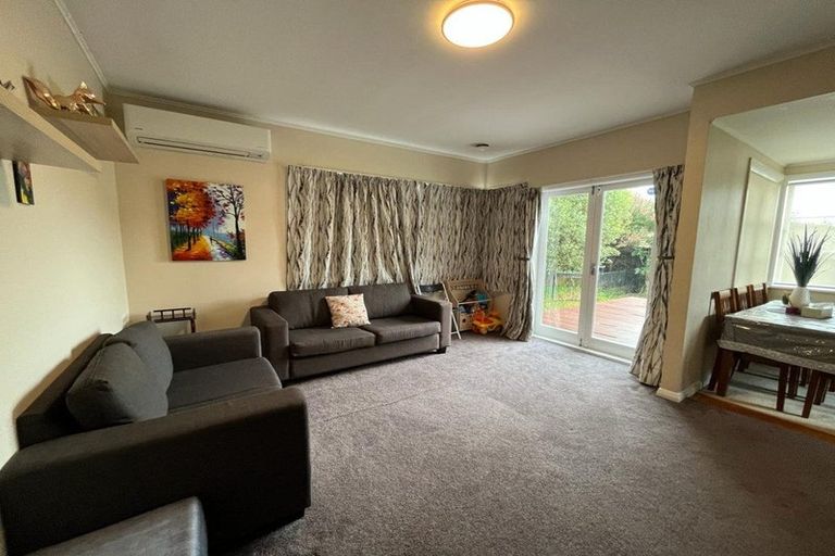 Photo of property in 379c West Coast Road, Glen Eden, Auckland, 0602