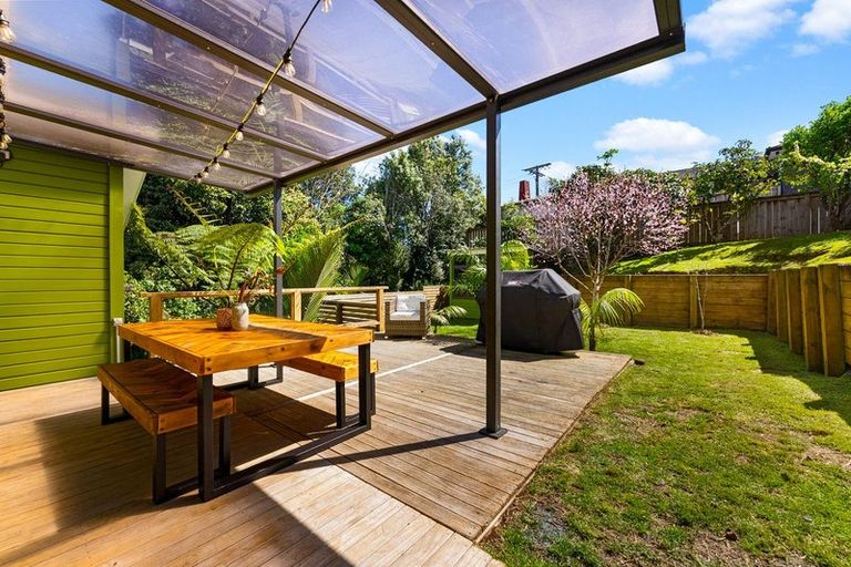 Photo of property in 18b Mayfair Place, Westown, New Plymouth, 4310