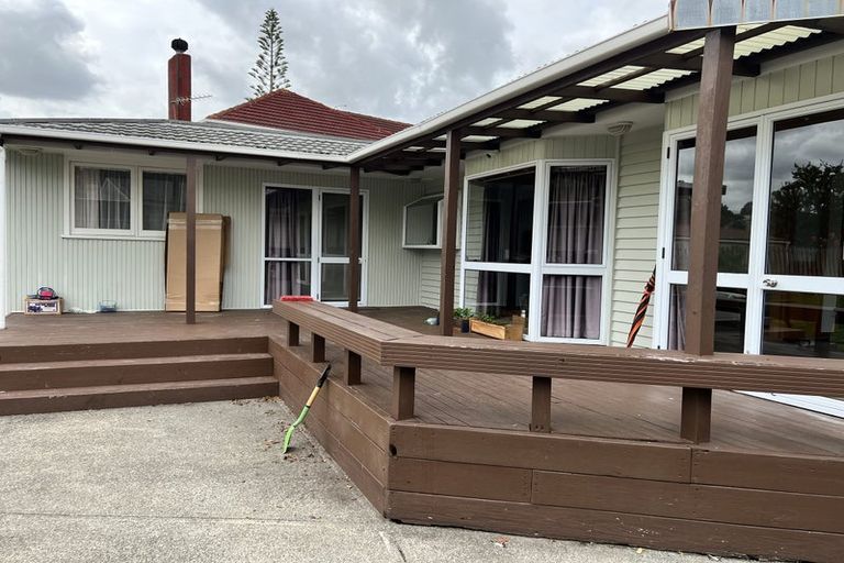 Photo of property in 92 Ti Rakau Drive, Pakuranga, Auckland, 2010