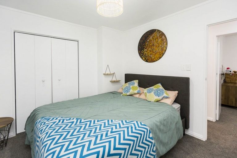 Photo of property in 71 Martin Street, Wallaceville, Upper Hutt, 5018